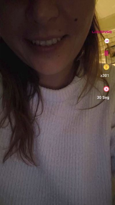 Arielviolet Live Image