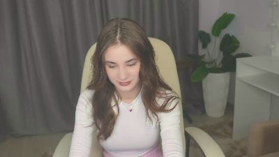 ClarindaAroyo Live Image
