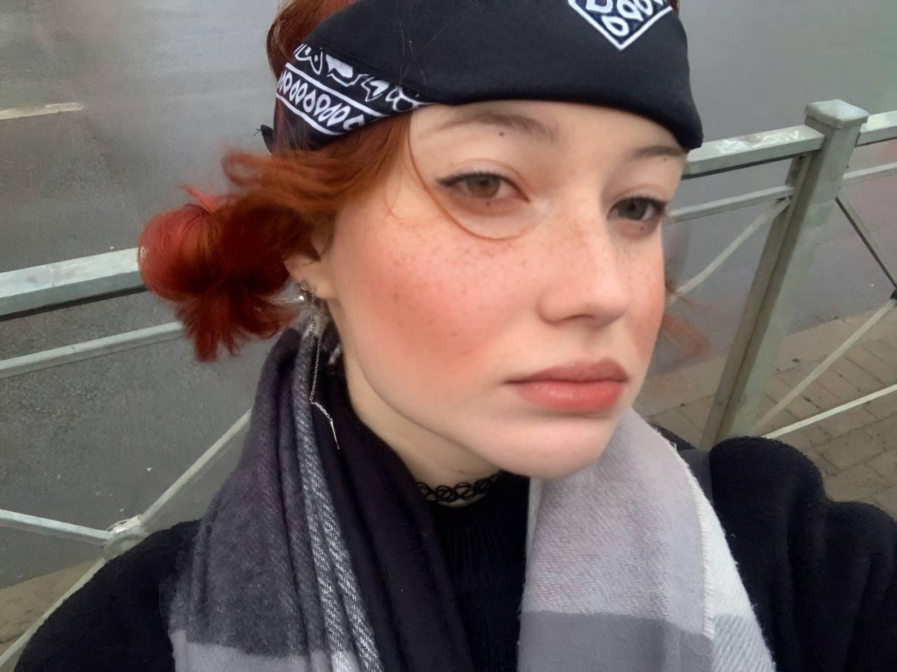 ElouiseBaudoin Live Image
