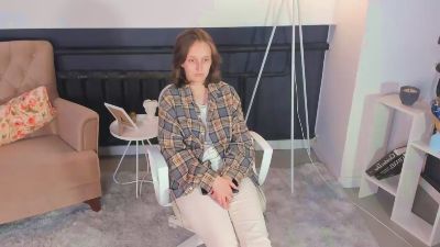 HannahBooze Live Image