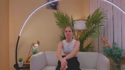 JennellRuttan Live Image