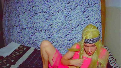 KENIAFLORES Live Image