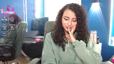 Katy_black19 Live Image