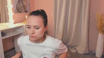 KelleeWitschi Live Image