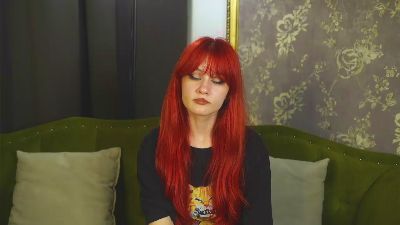 LeontineGuempel Live Image