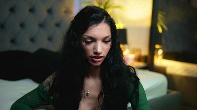MiamiQuinn Live Image