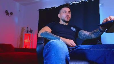 MightyAaronX Live Image