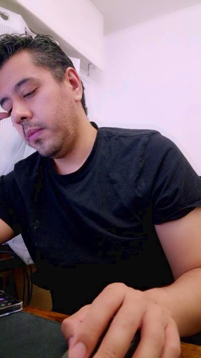 Miguelon931 Live Image