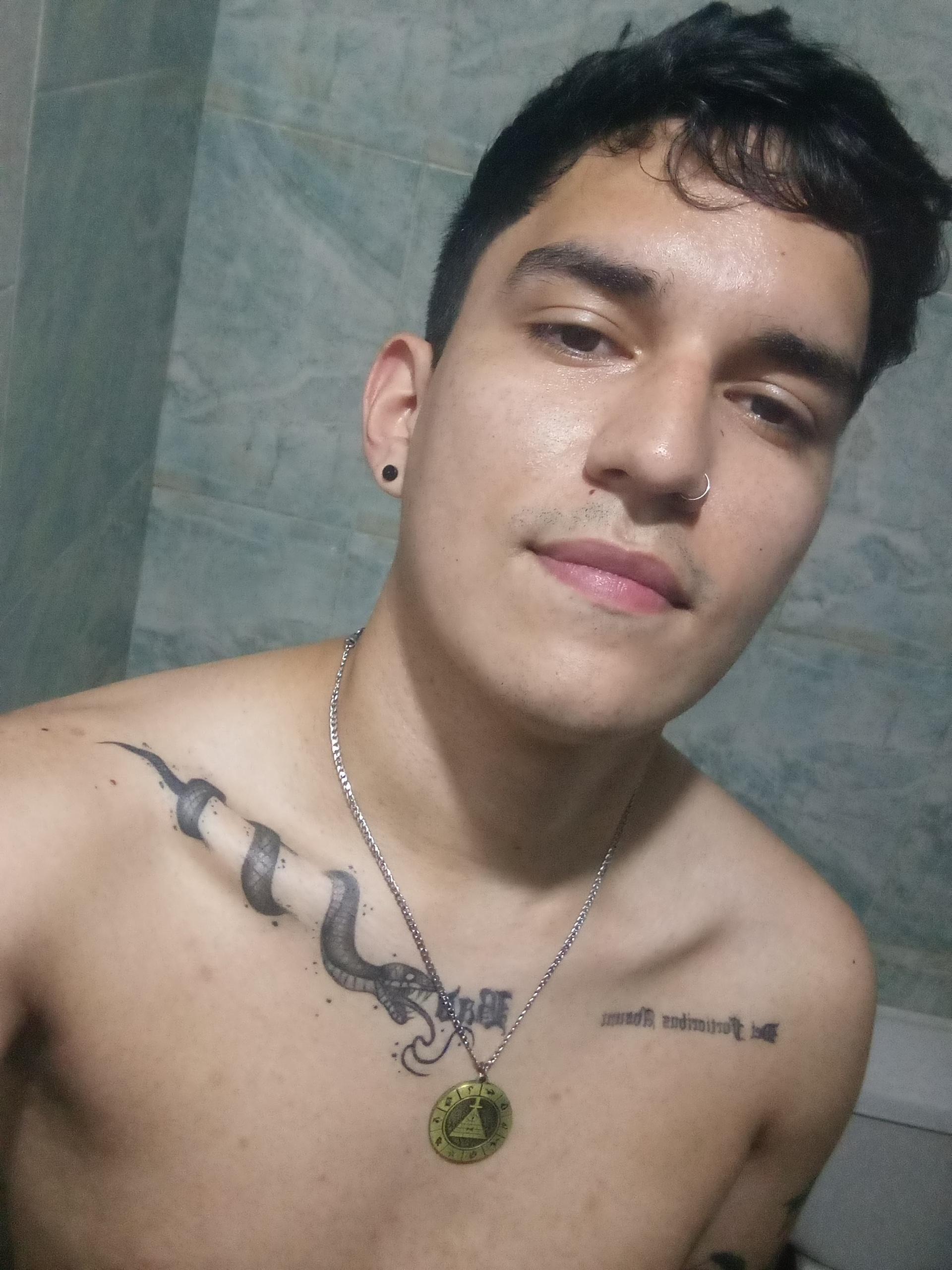 MrGuzz22 Live Image