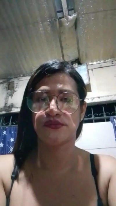 NaughtyPinay4U Live Image