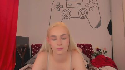 OliviaYellow Live Image