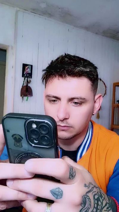 Santy_playboy Live Image