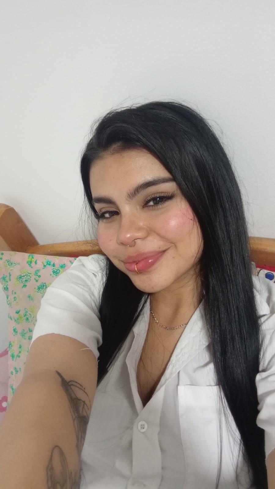 Saray__jones