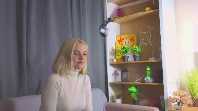 ShantellFore Live Image