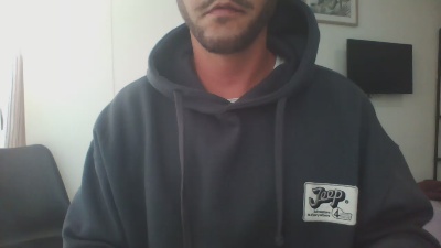 Surfer_30 Live Image
