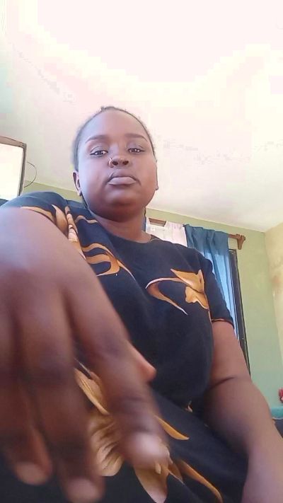 Thickyana Live Image