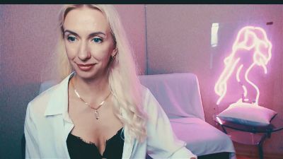 ViktoriiaS_ Live Image