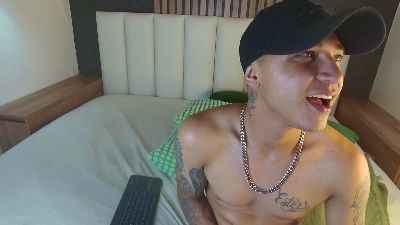 XavierFoxx_ Live Image