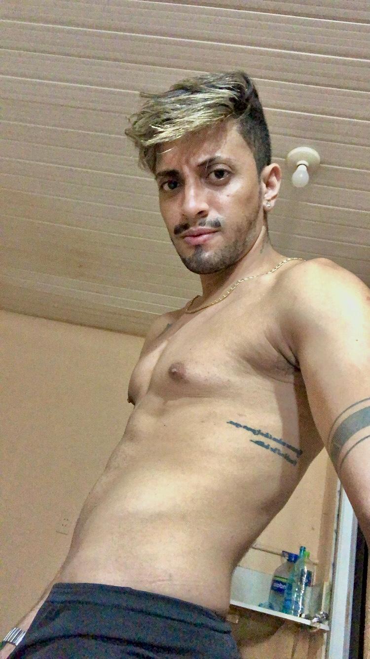 cassiomoreiira Live Image