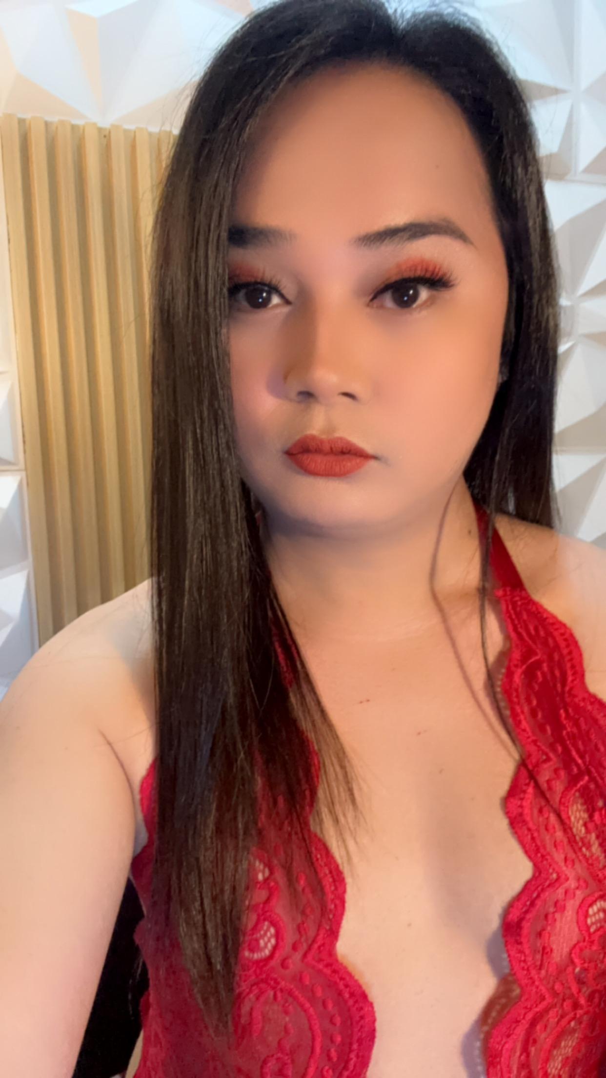 flirtashly Live Image