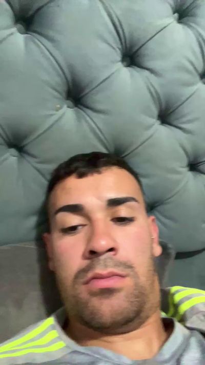 gustavo2934 Live Image