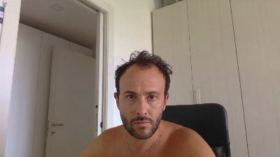 hhombres Live Image