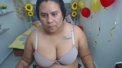 hotlesby4uxxx Live Image