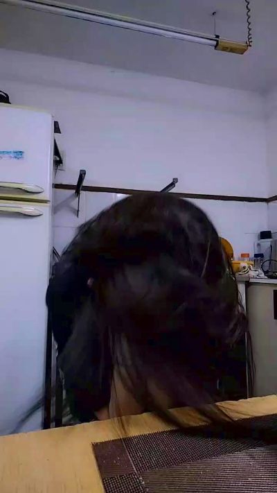 jess686 Live Image