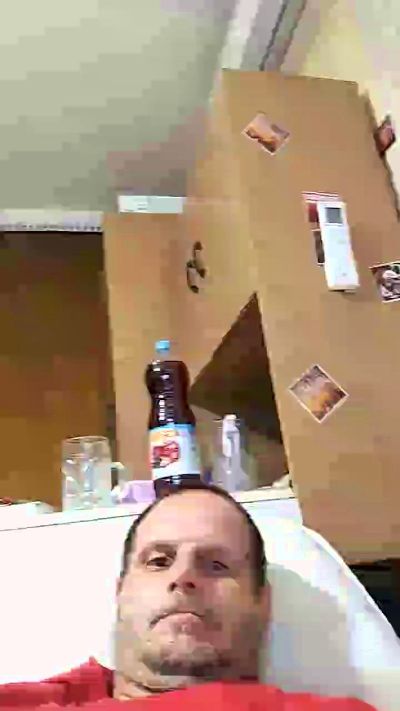 juliane22 Live Image