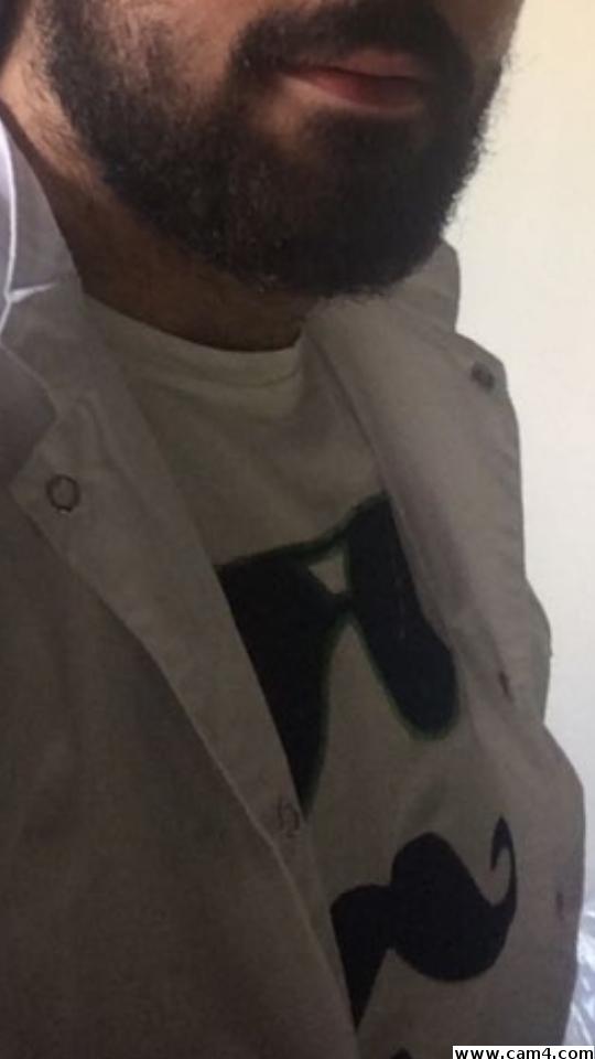 kaanstraight Live Image