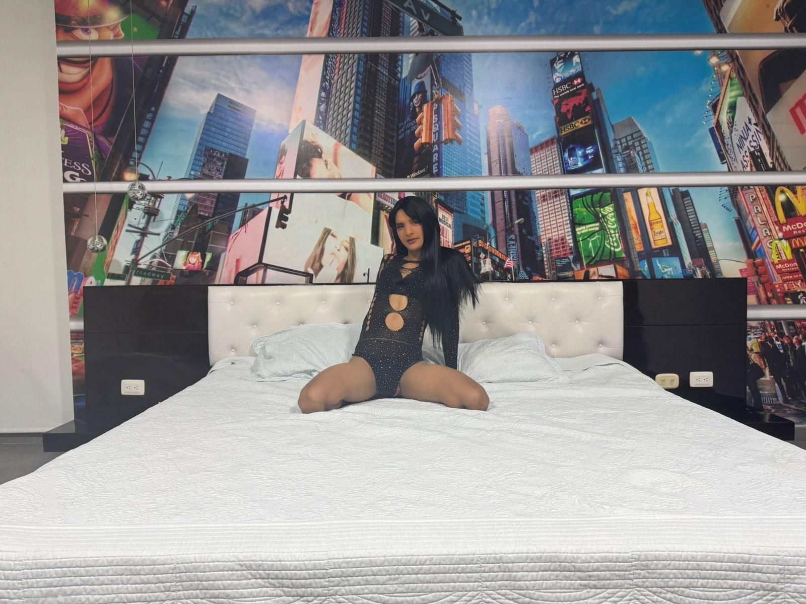 latinmia23hot