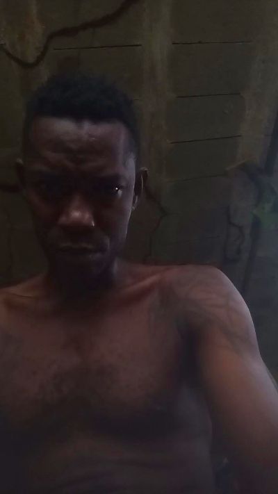 luisfe222xxx Live Image