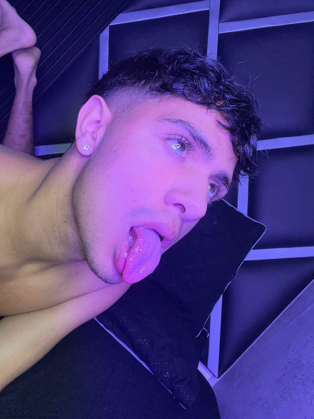 maximiliano_jam Live Image