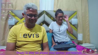 naomi_and_brack Live Image