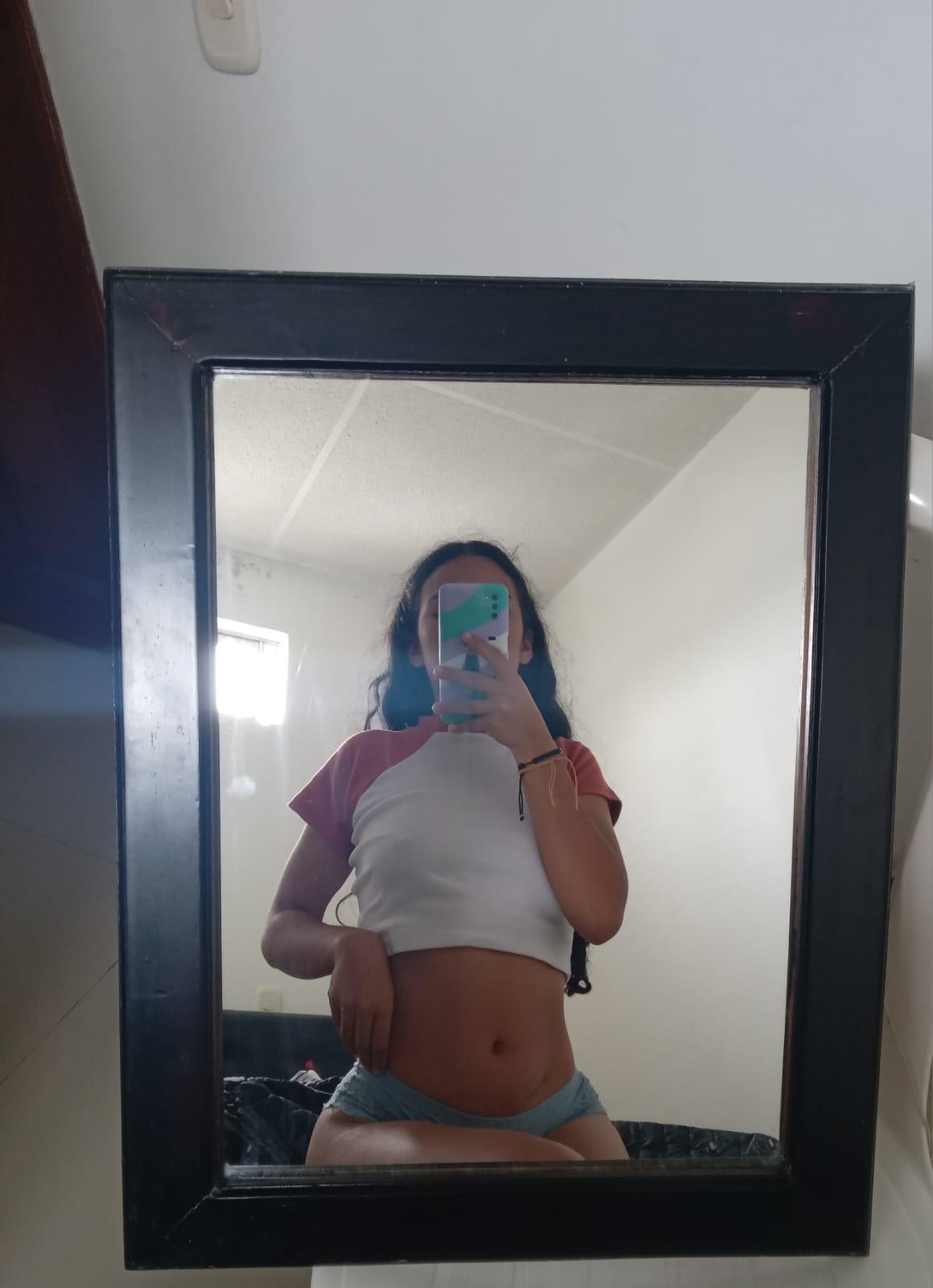 orianasexy67 Live Image