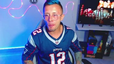 sebastian_horny Live Image