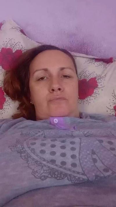 stefany49 Live Image