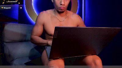 Abra_HamXL live from Colombia