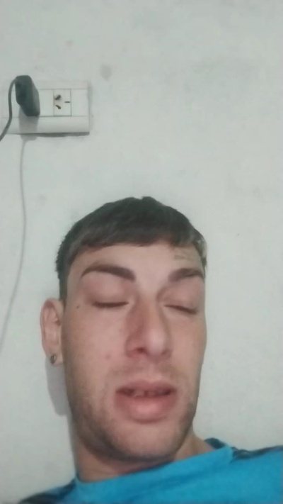 Aguilon2001 live from Argentina