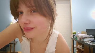 AlanaWademan live from United States