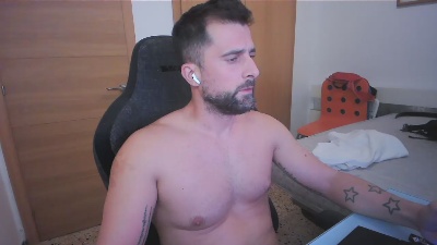 Alex877x live from Spain