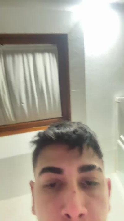 Alexiitooo live from Spain