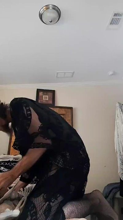 Alexxx876 live from United States