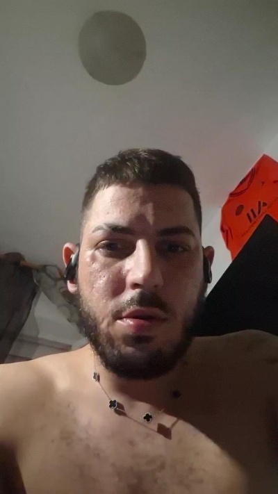 Alicantedotado live from Spain
