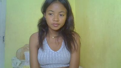 Ambergirl69 live from Madagascar