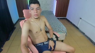 Andres_Sant live from United States