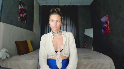 Beatrice_Brise live from United States