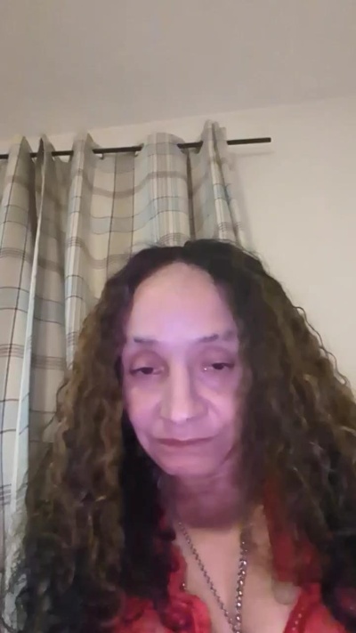 Blue_ivy20 live from United Kingdom