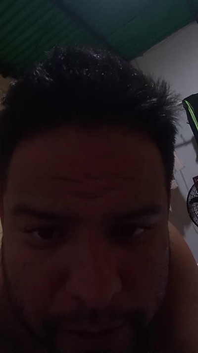 Brianth25 live from Venezuela