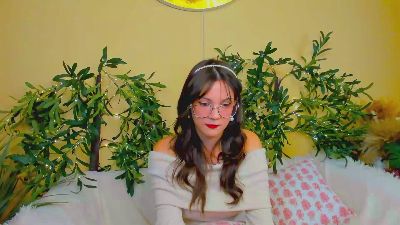 CharleenCalder live from United States